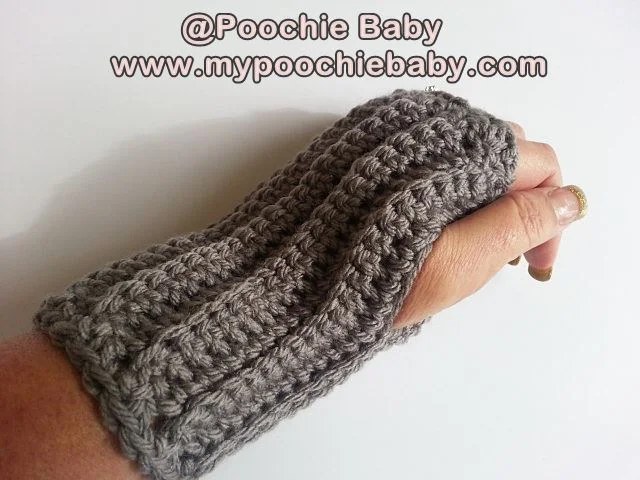 Ribbed Fingerless Gloves — finished piece, photo from the original Poochie Baby blog post